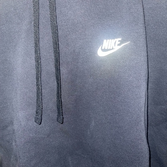 Nike Black Hooded Sweatshirt - Picture 2 of 3